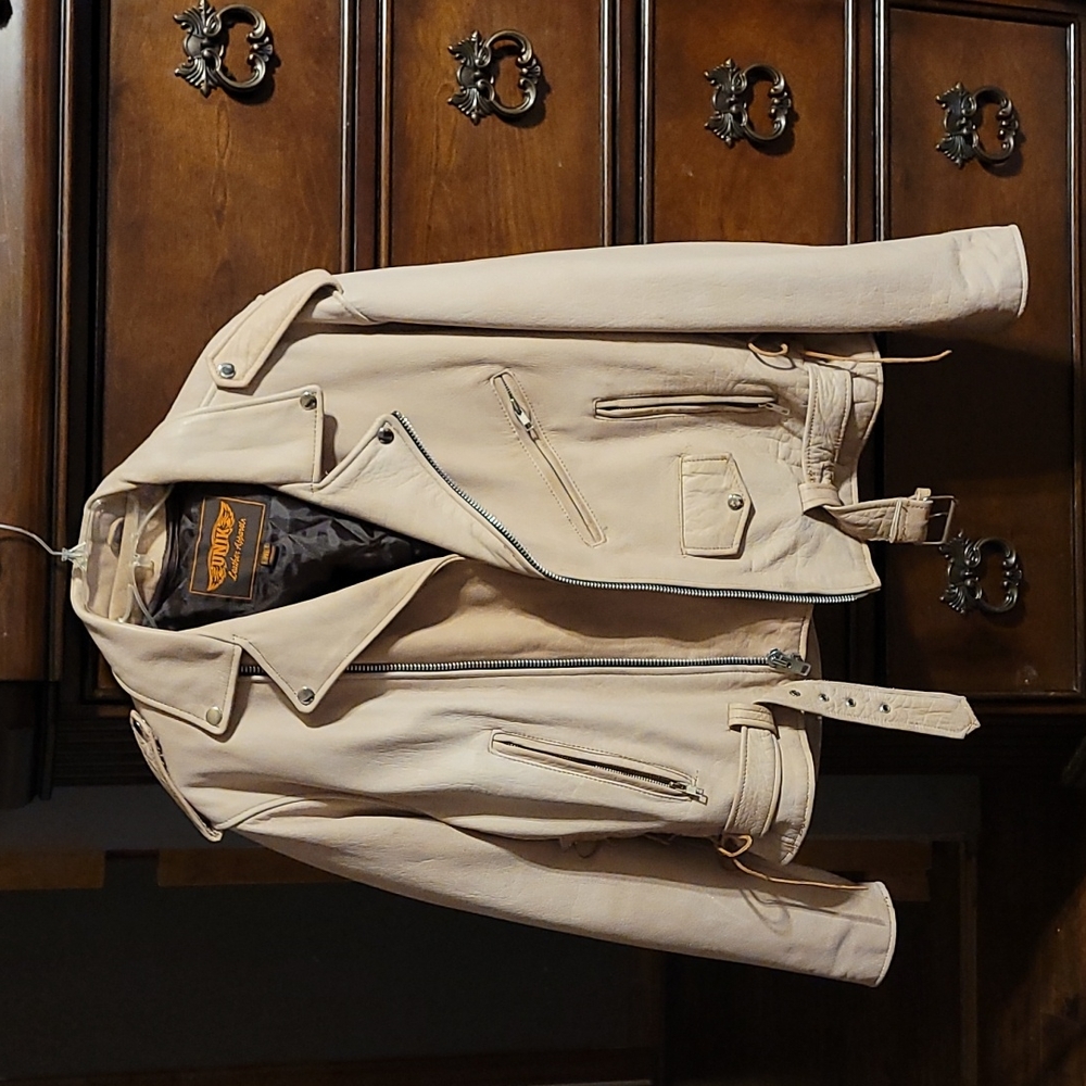 Unisex Tan 1980s leather biker jacket